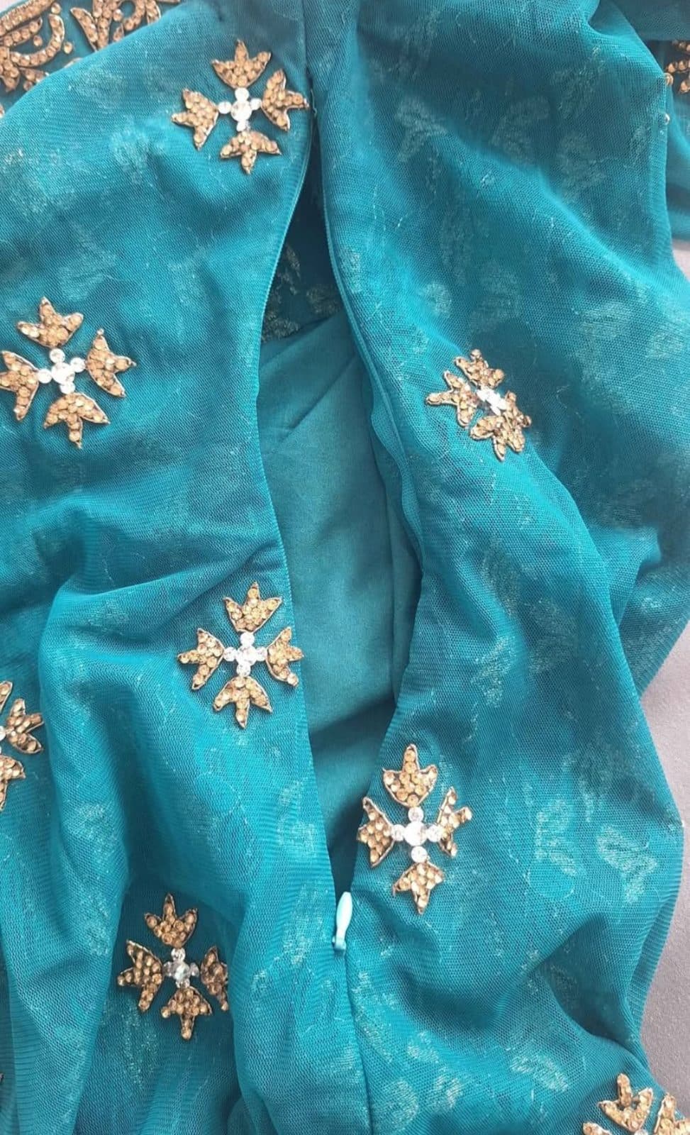 Red and Teal Mehndi/party suit — photo 4